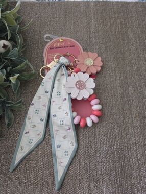 piper - Pink Floral Ribbon & Flower Charm Keychain/Bag Charm